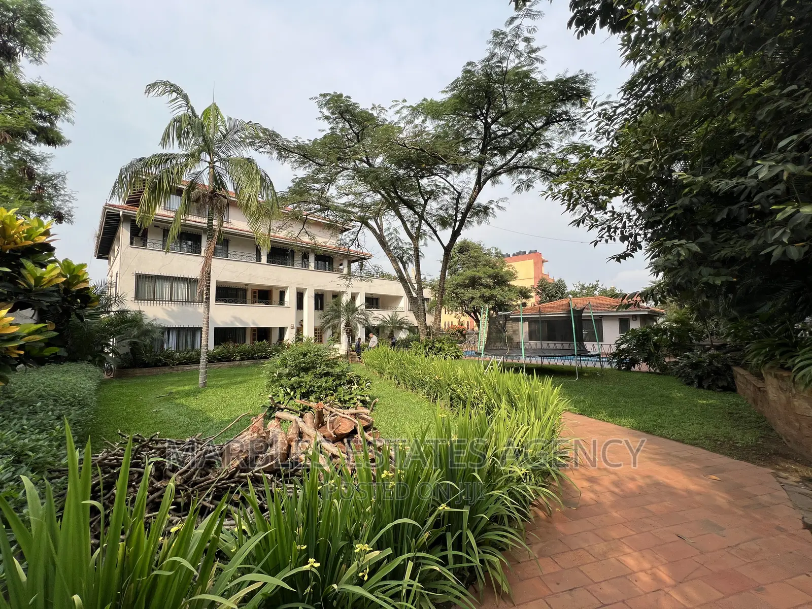 Furnished 3bdrm Apartment in Bugolobi, Central Division for rent in Central Division