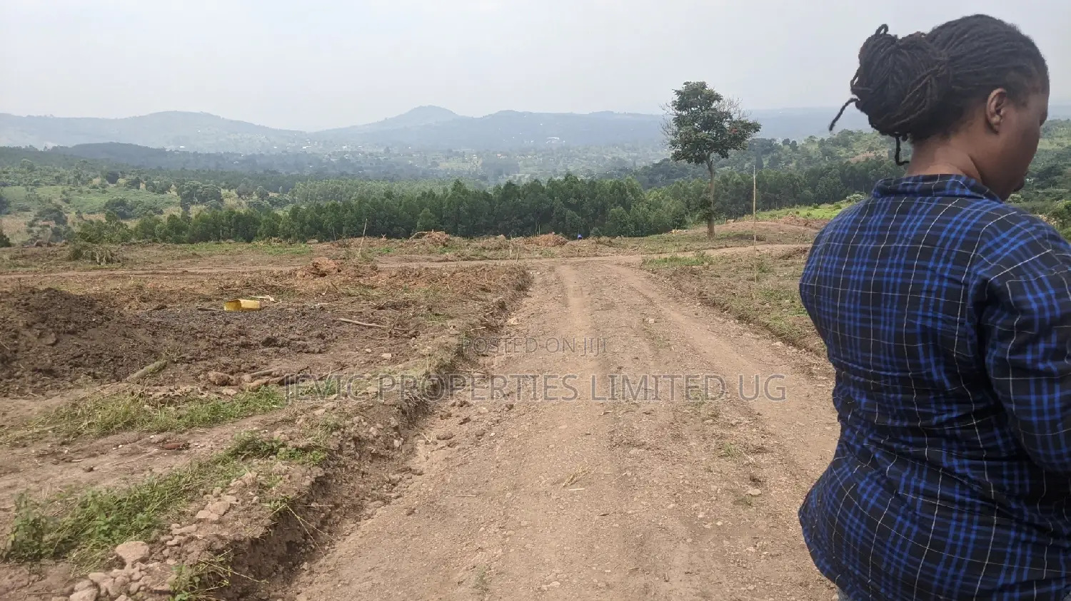 New Plots in the Gobero Katake Estate in Wakiso / Wakiso