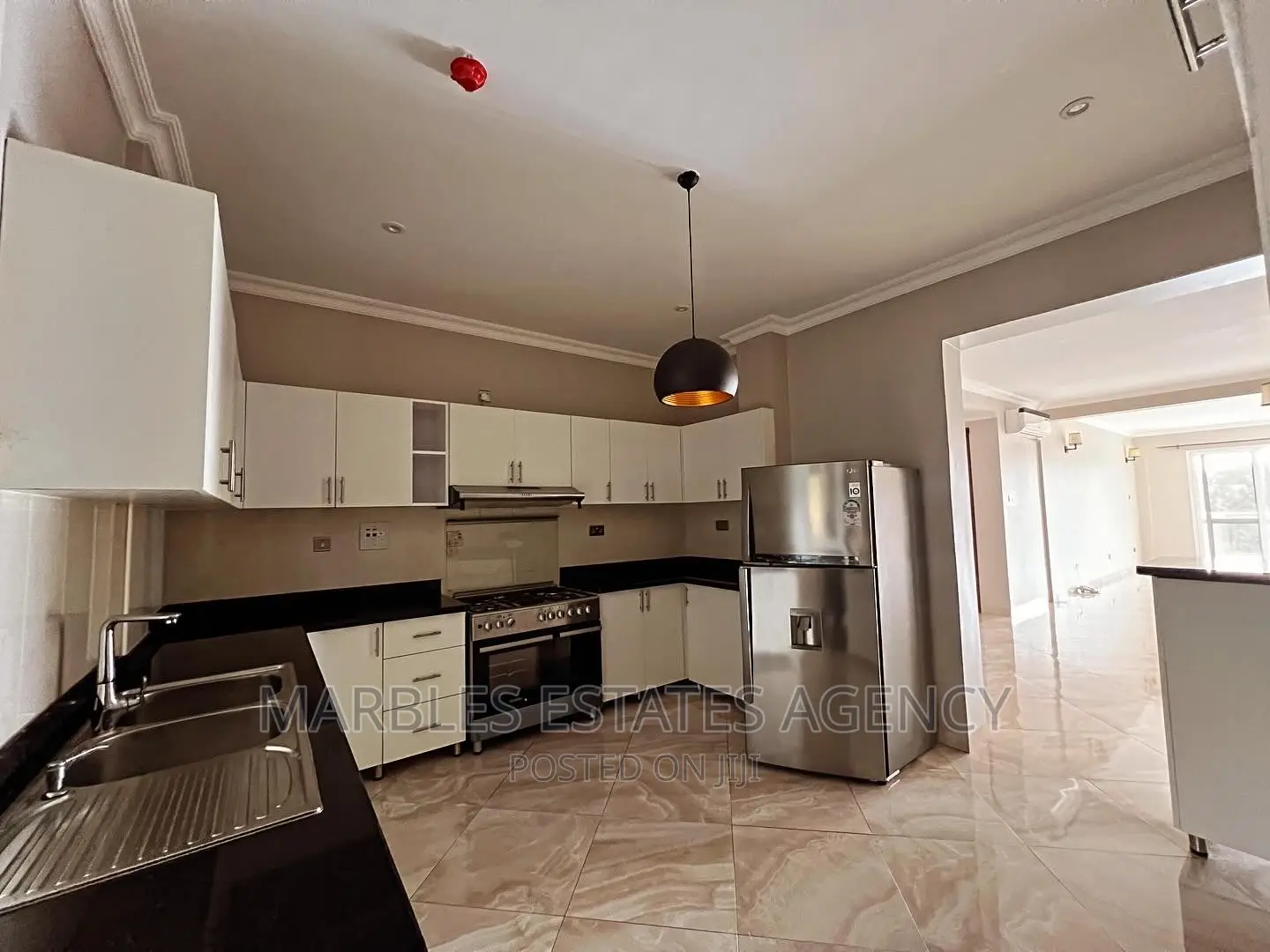 3bdrm Apartment in Windsor, Central Division for rent in Central Division