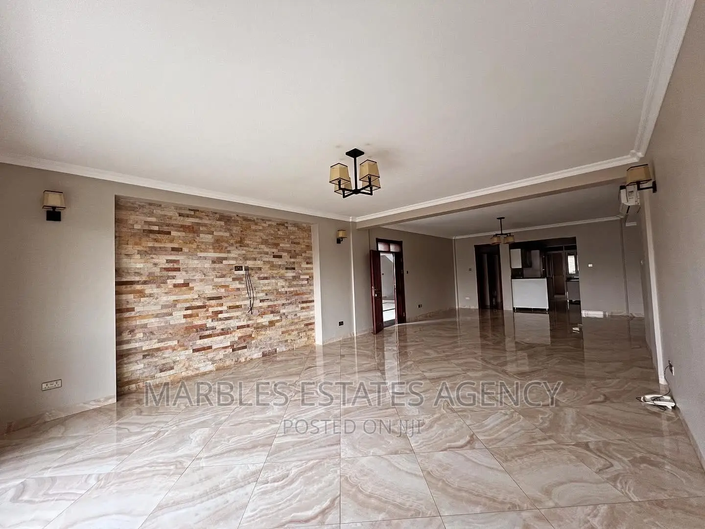 3bdrm Apartment in Windsor, Central Division for rent in Central Division