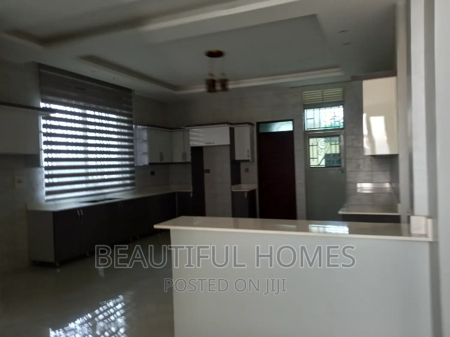 Furnished 6bdrm Mansion in Kira, Central Division for sale in Central Division