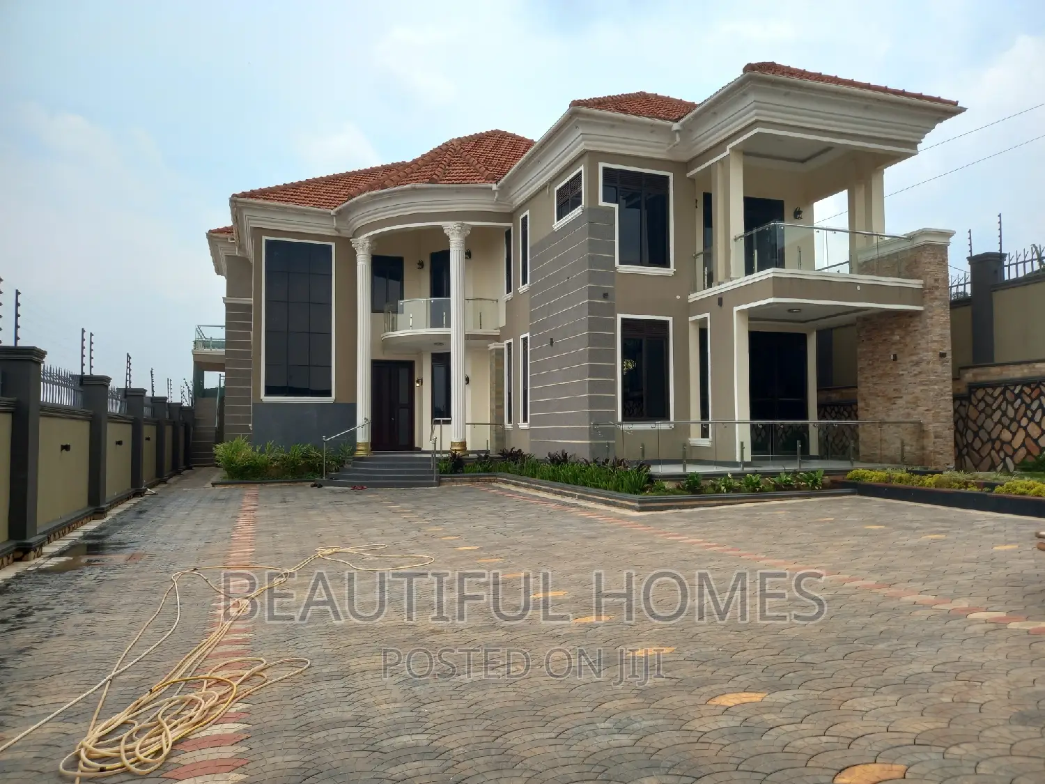 Furnished 6bdrm Mansion in Kira, Central Division for sale in Central Division