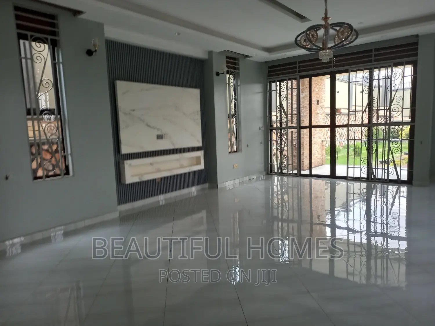 Furnished 6bdrm Mansion in Kira, Central Division for sale in Central Division