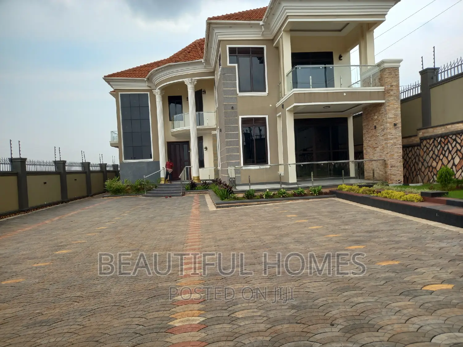Furnished 6bdrm House in Kira for sale in Kira