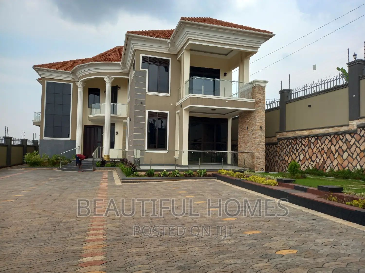 Furnished 6bdrm House in Kira for sale in Kira