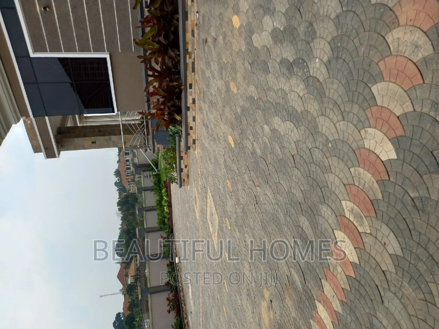 Furnished 6bdrm House in Kira for sale in Kira