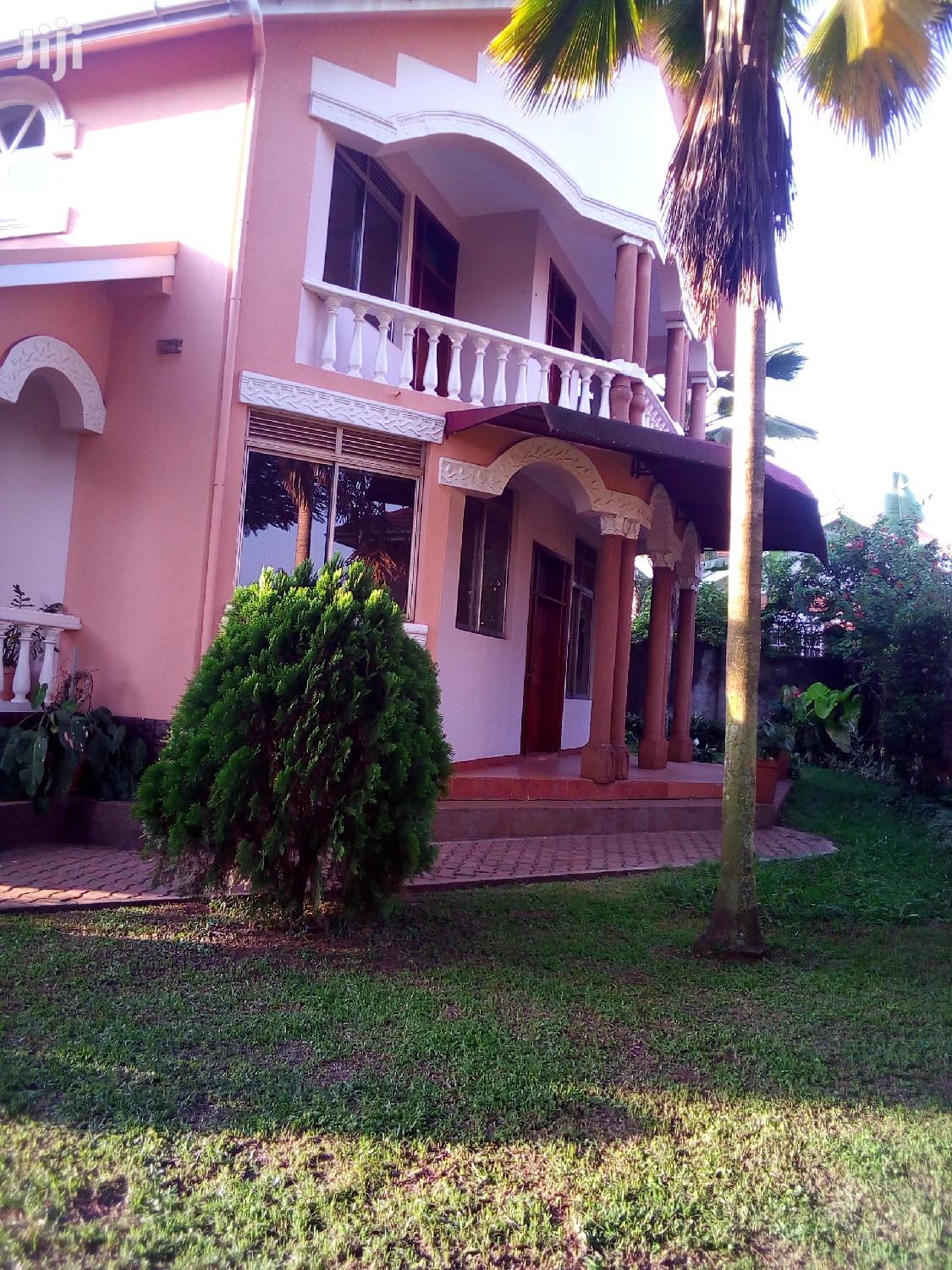 Three Bedroom House For Rent in Kampala