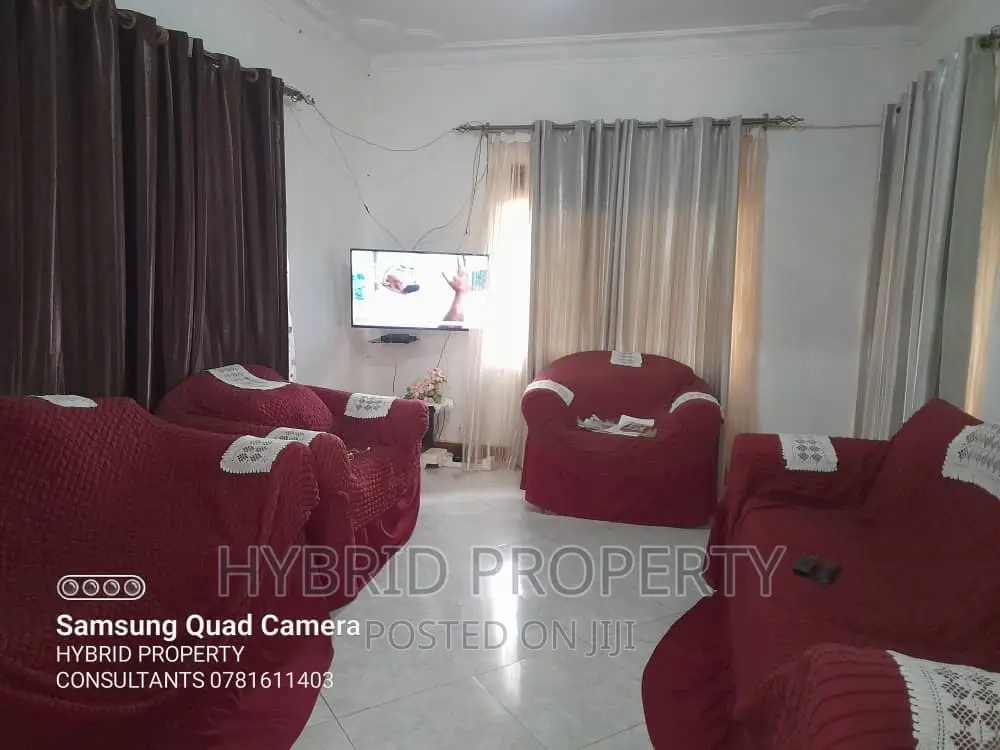 4bdrm House in Namusera~Wakiso for sale in Wakiso / Wakiso