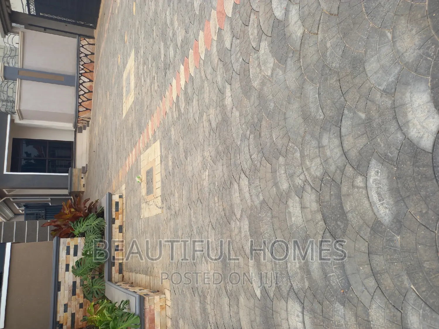 Furnished 5bdrm Bungalow in Kira, Nakawa for sale in Nakawa