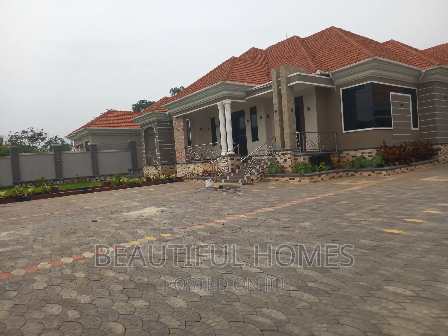 Furnished 5bdrm House in Kira for sale in Kira