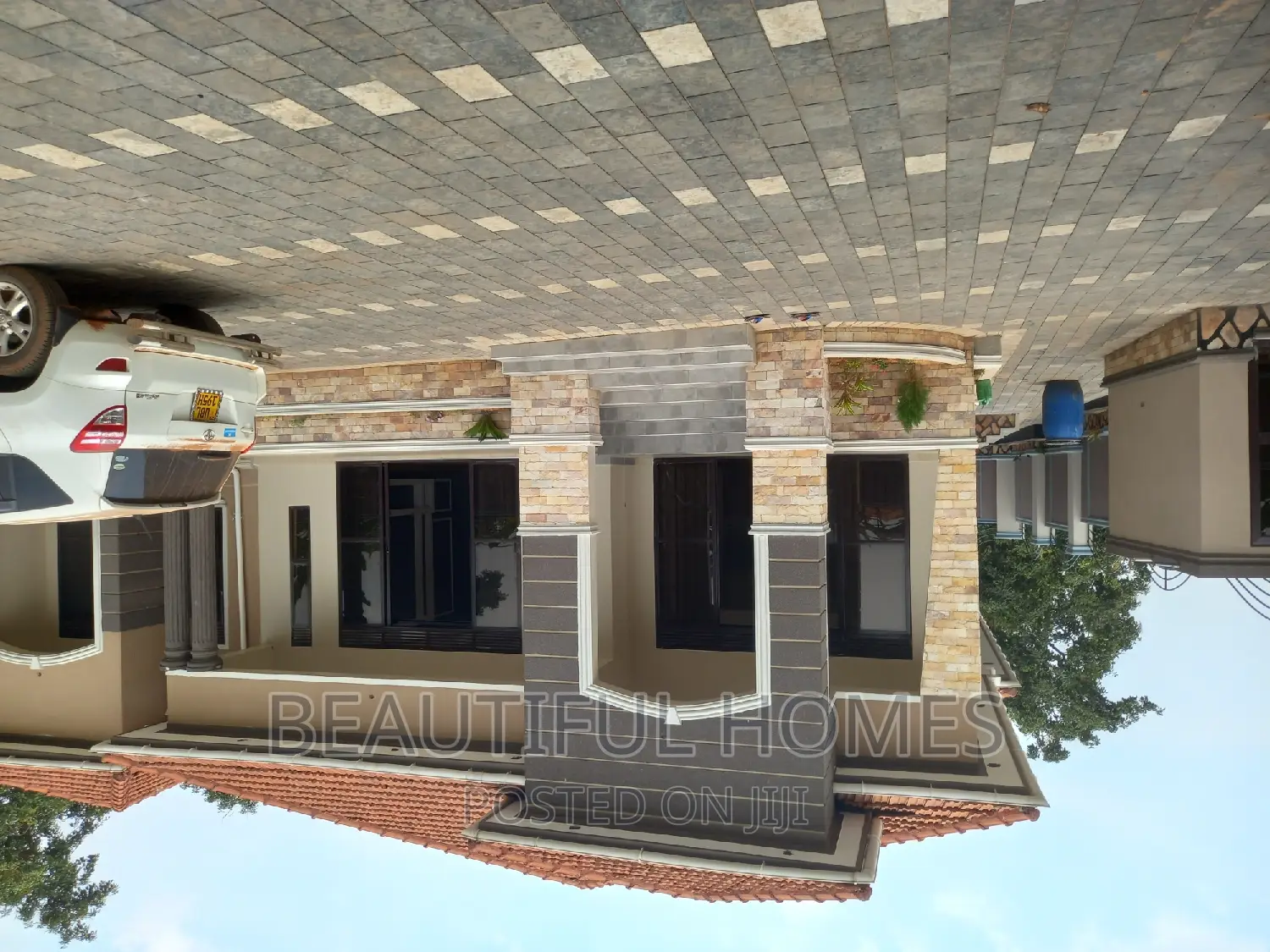 Furnished 5bdrm House in Kira for sale in Kira