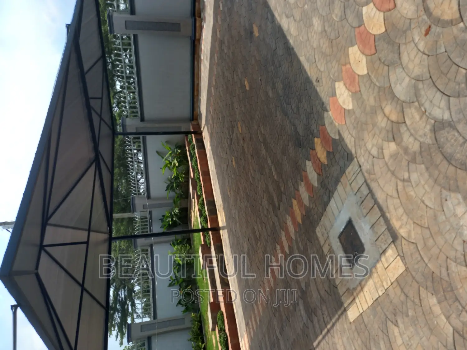 Furnished 6bdrm Duplex in Kira Town, Central Division for sale in Central Division