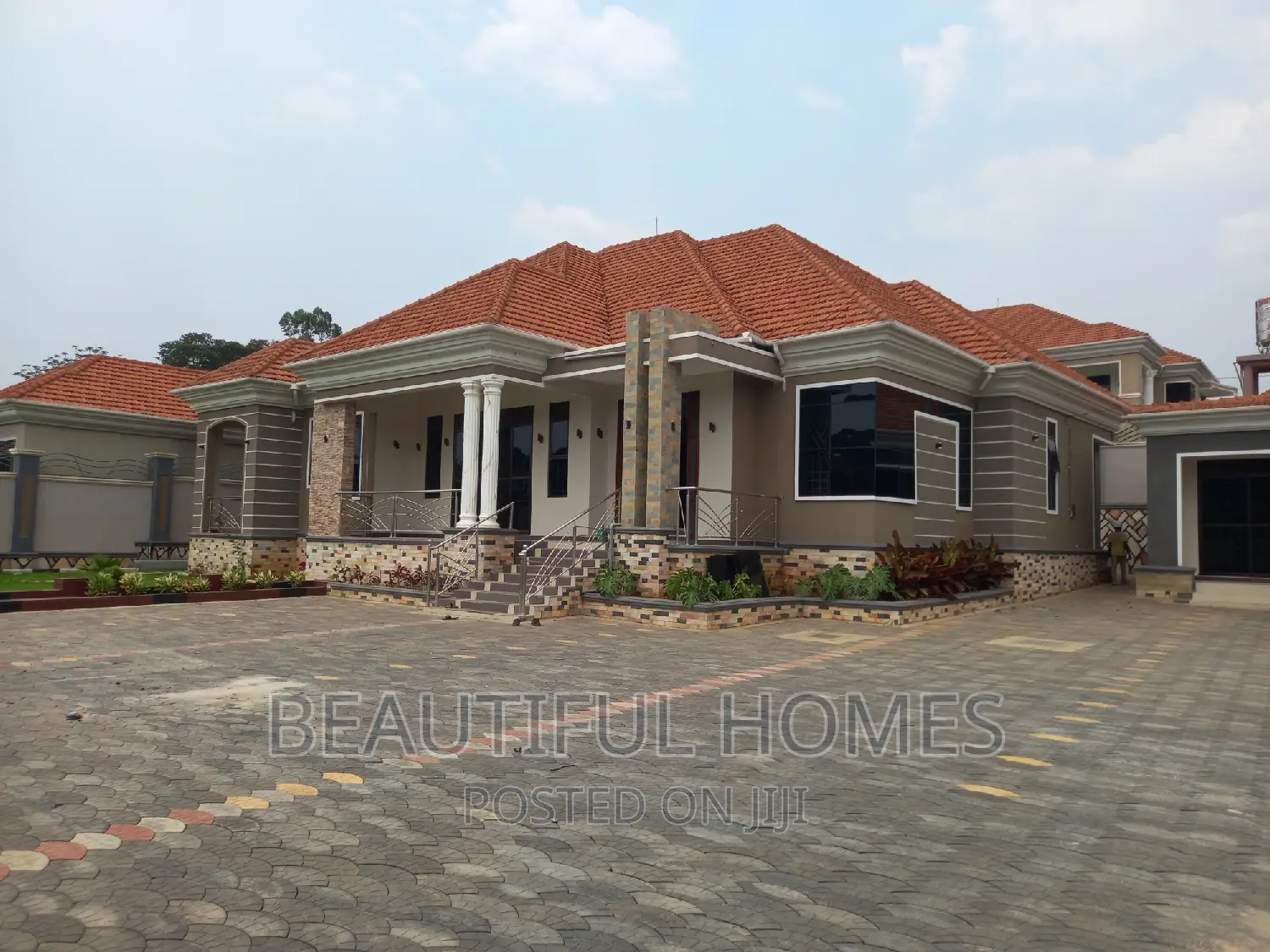 Furnished 5bdrm Bungalow in Kira for sale in Kira