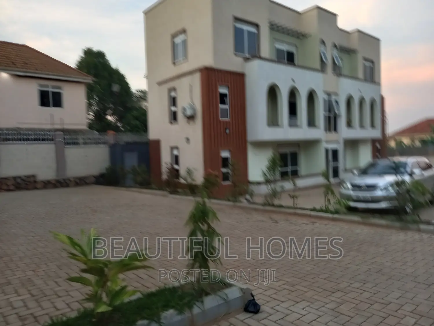 Furnished 2bdrm Apartment in Munyonyo Wavah, Makindye for sale in Makindye