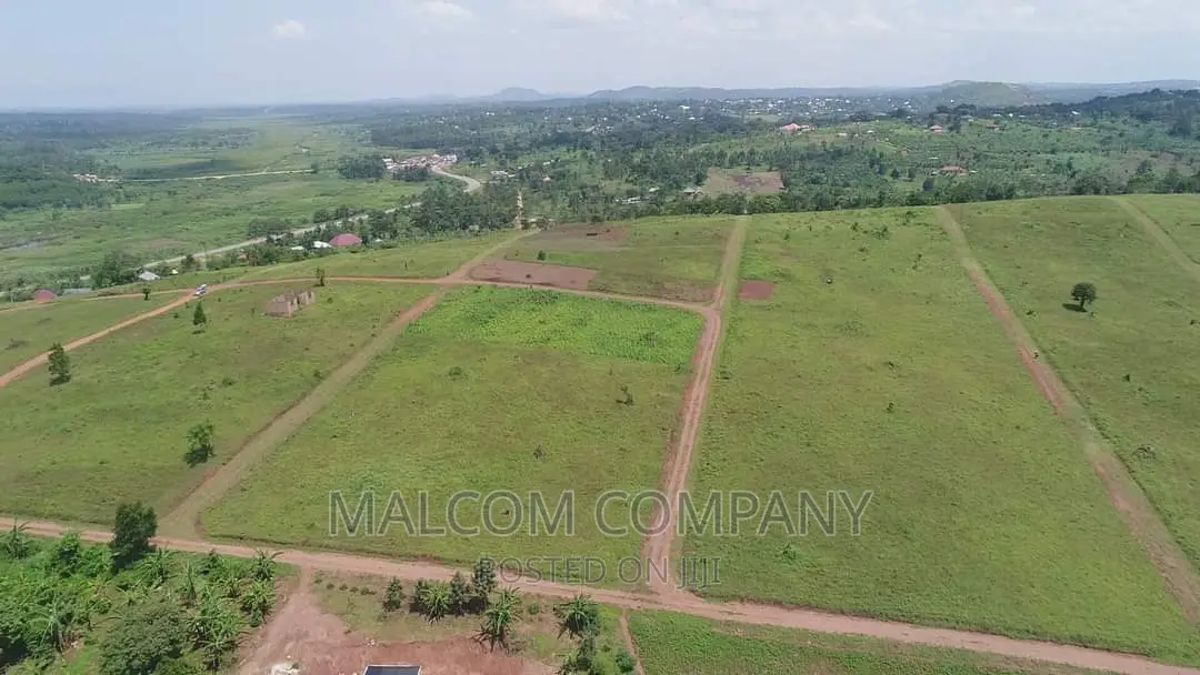 Mpigi- Kalagala Estate Ready Tittles 50by100ft in Central Division