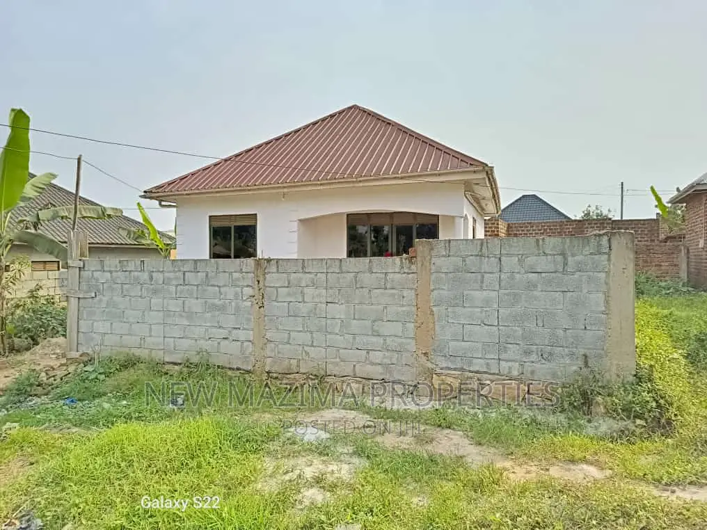 2bdrm House in Bulenga Near Forest, Division A for sale in Division A