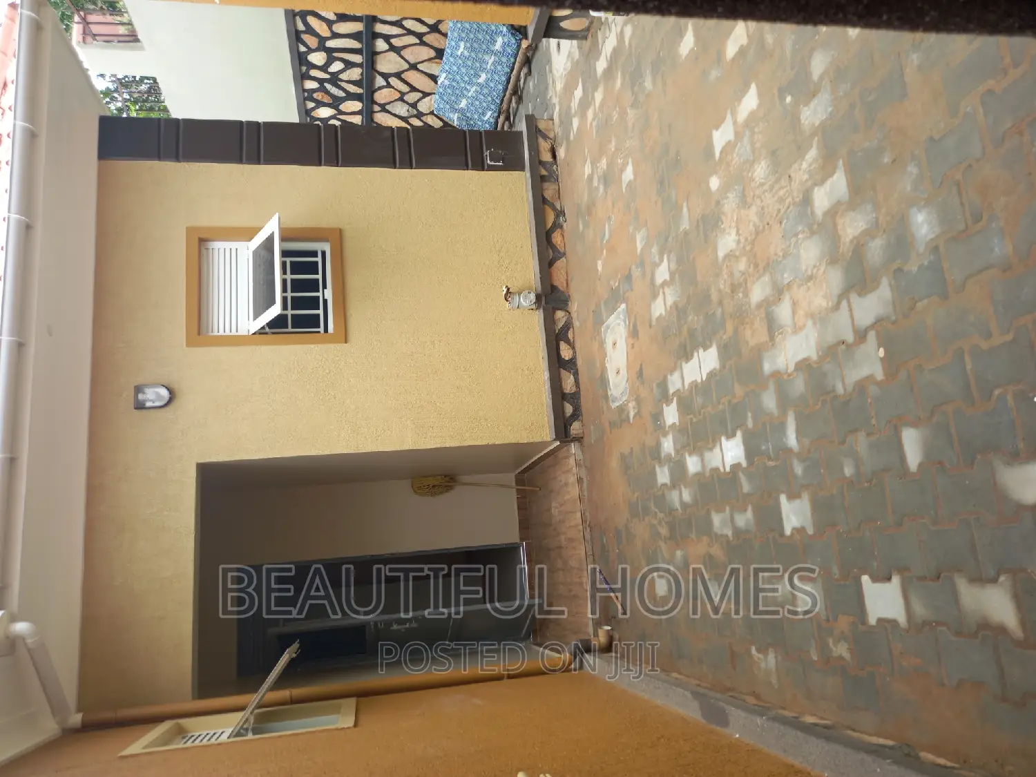 Furnished 4bdrm House in Kira for sale in Kira