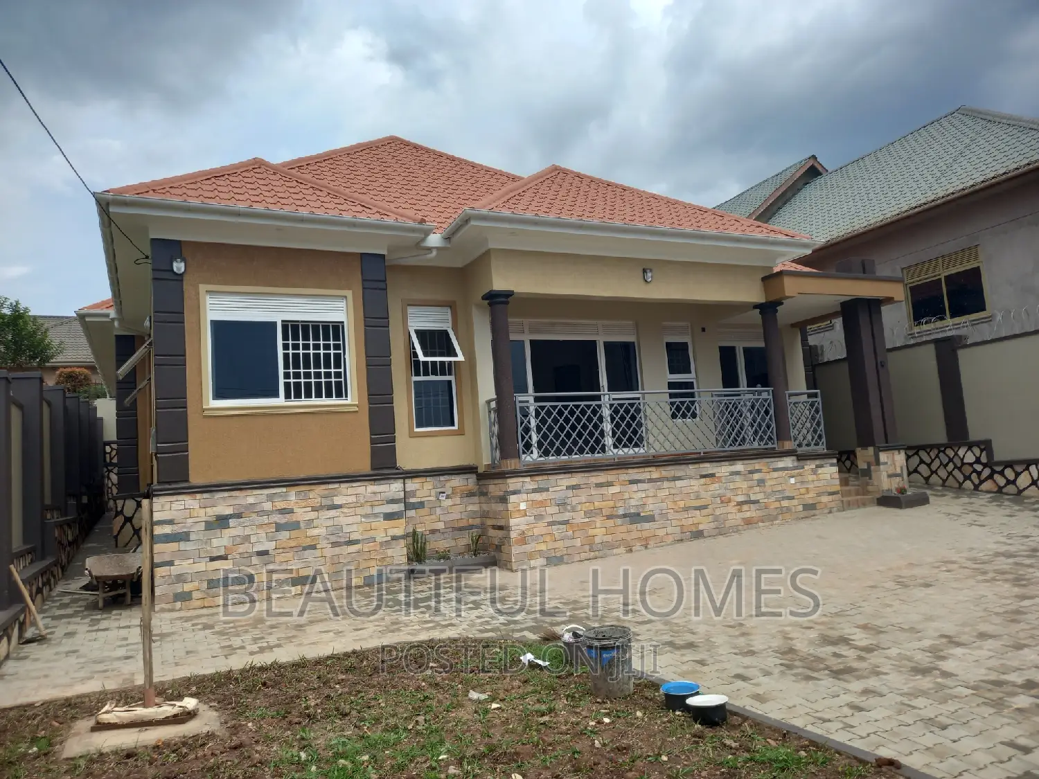 Furnished 4bdrm House in Kira for sale in Kira