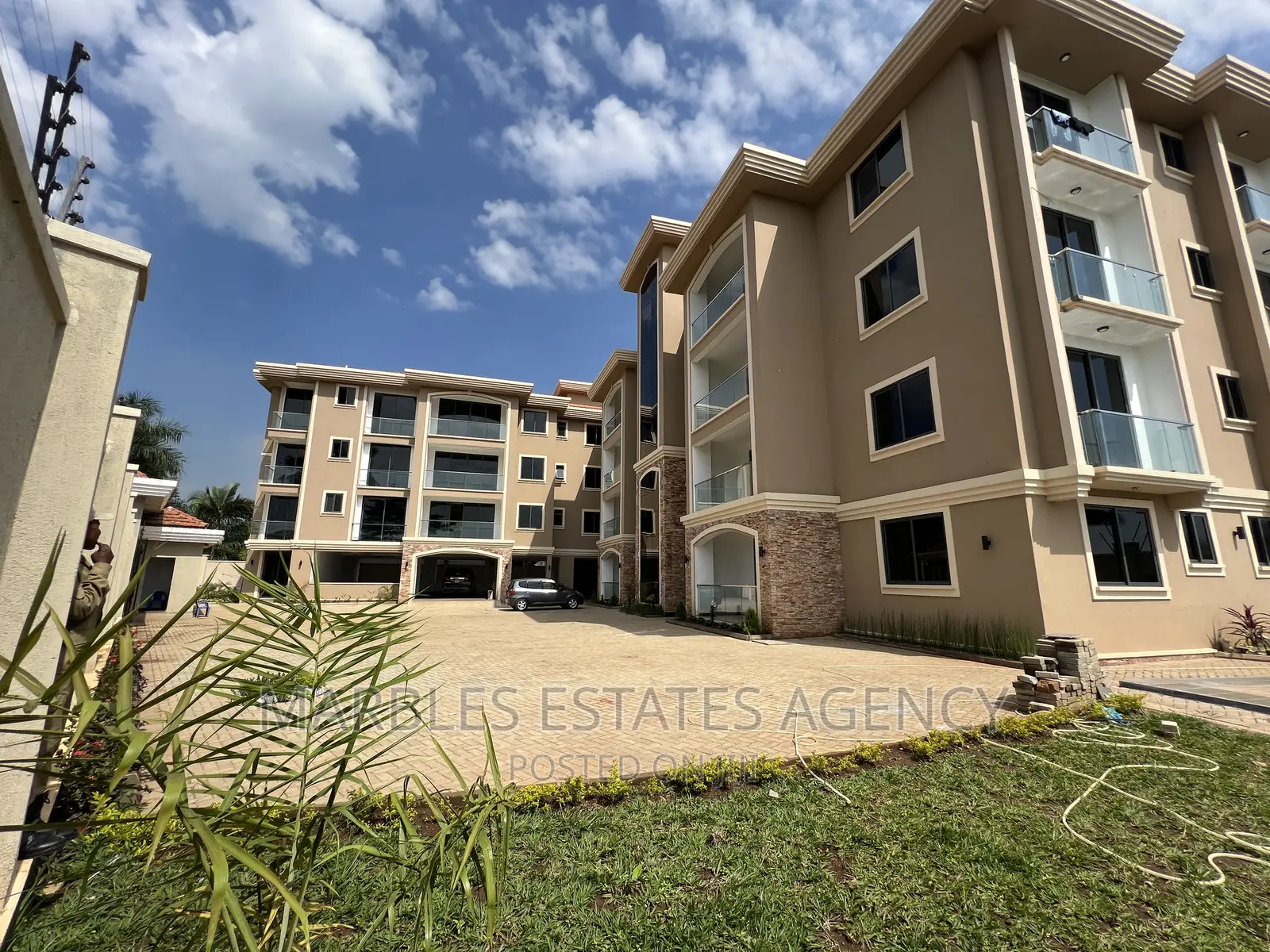 3bdrm Apartment in Bugolobi, Central Division for rent in Central Division