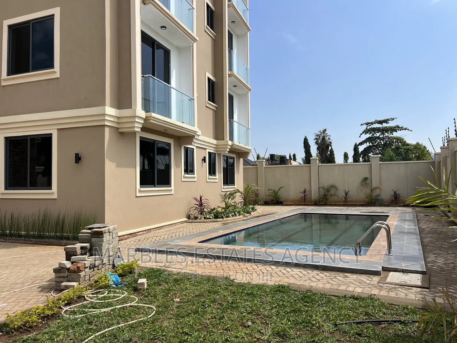 3bdrm Apartment in Bugolobi, Central Division for rent in Central Division