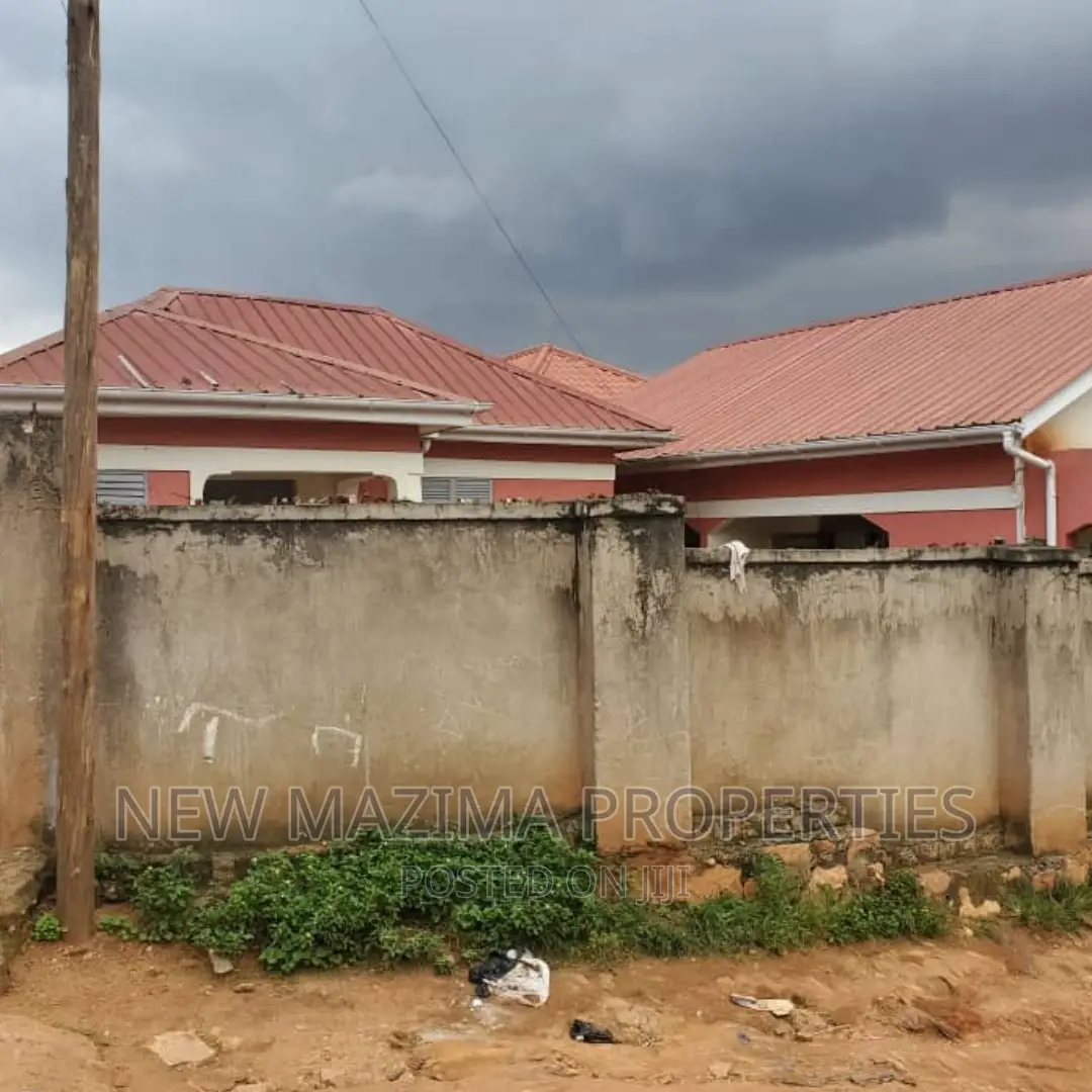 3bdrm House in Bunga Kawuku, Division A for sale in Division A