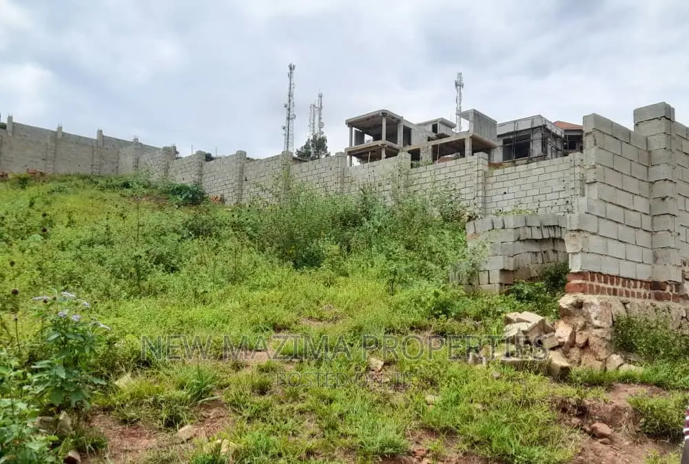 Bwebajja Dundu Prime Plots on Quicksale With Clear Lake View in Division A