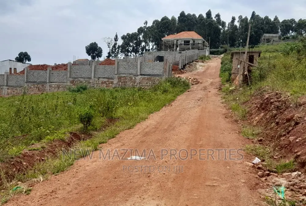 Bwebajja Dundu Prime Plots on Quicksale With Clear Lake View in Division A