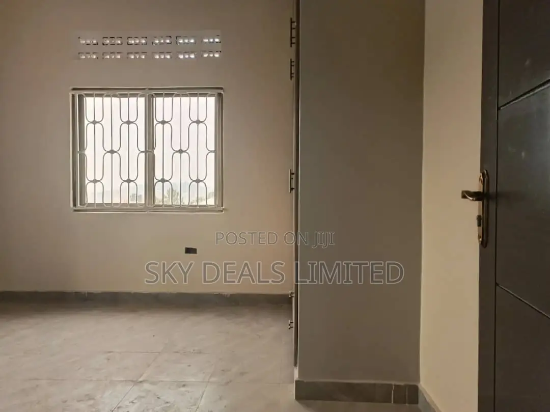3bdrm Bungalow in Kisaasi, Nakawa for sale in Nakawa