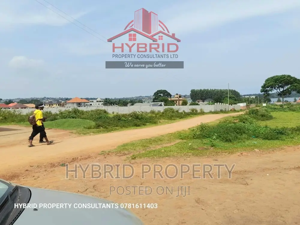 Prime Plots for Sale at Nkumba Lakeview Estate~Entebbe Rd II in Katabi