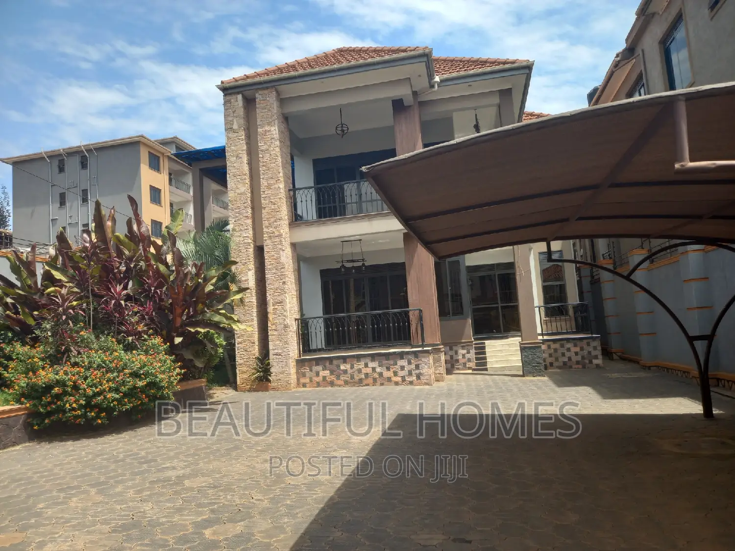 Furnished 6bdrm Mansion in Kyanja, Nakawa for sale in Nakawa