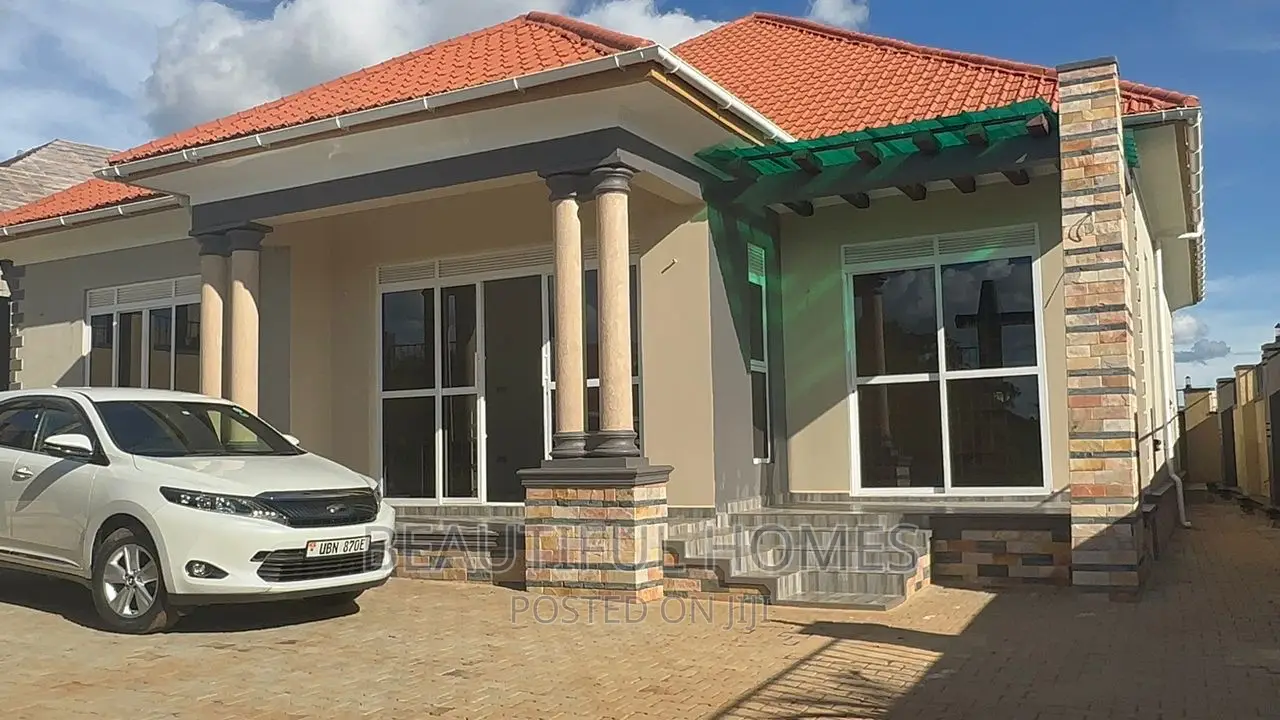 Furnished 4bdrm Bungalow in Kitende, Makindye for sale in Makindye