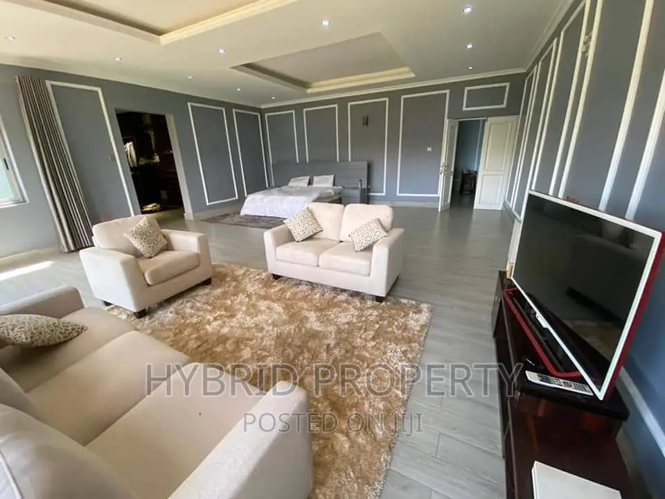 Furnished 5bdrm Mansion in Bweya~Kajjansi Along, Ssisa for sale in Ssisa