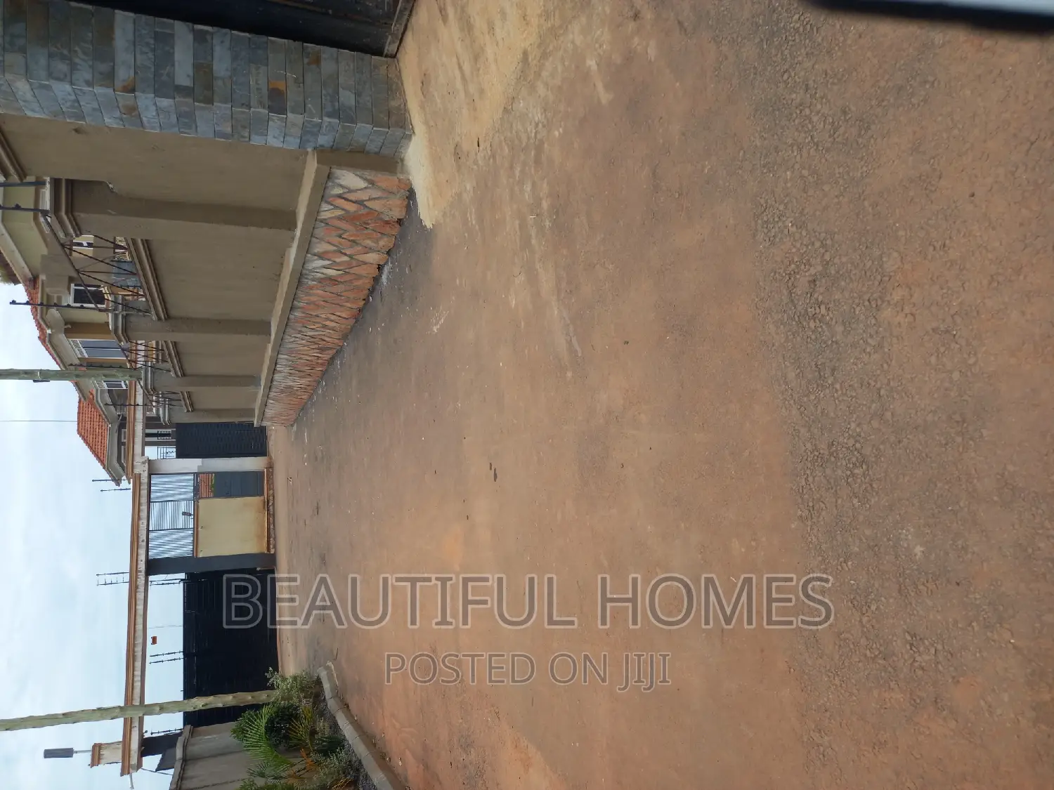 Furnished 5bdrm Duplex in Kira Wealthy Estate for sale in Kira