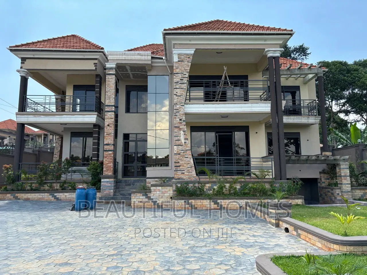 Furnished 6bdrm Mansion in Kisaasi All Tarmack, Central Division in Central Division