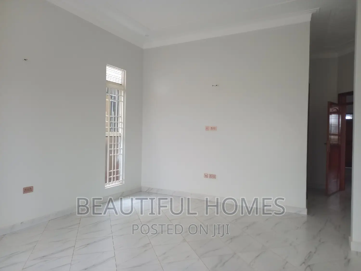 Furnished 4bdrm Bungalow in Kitende Sekiwungu, Ssabagabo-Makindye in Ssabagabo-Makindye