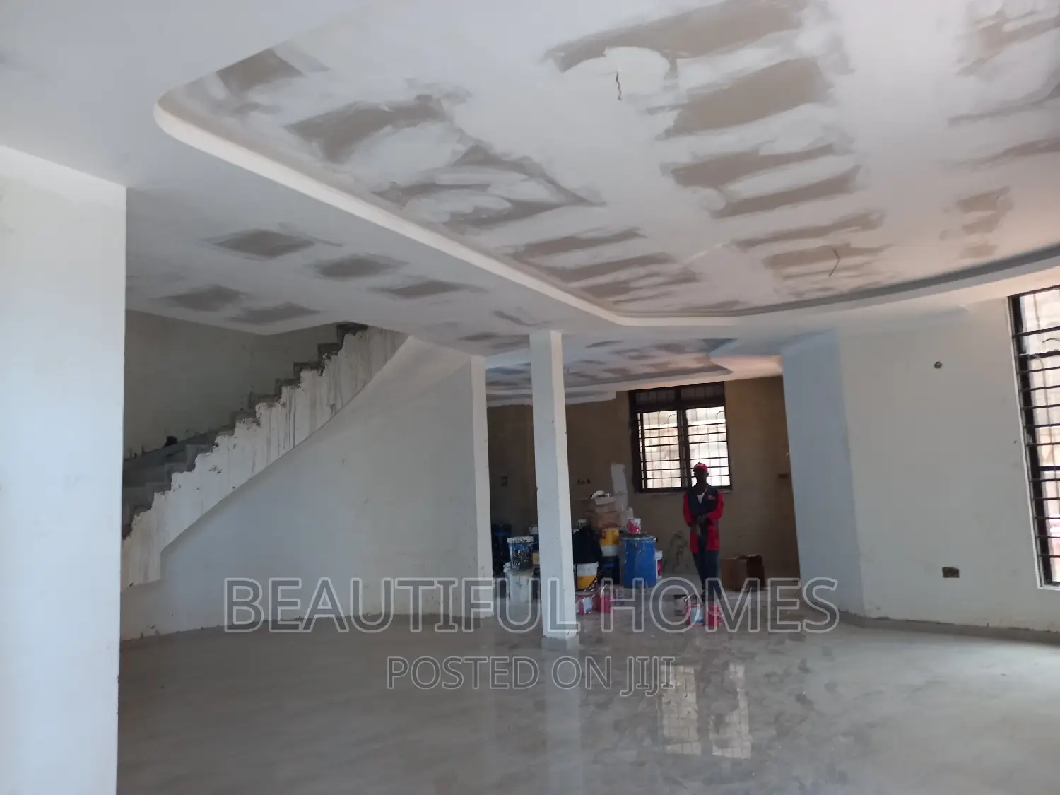Furnished 5bdrm Mansion in Kitende, Ssabagabo-Makindye for sale in Ssabagabo-Makindye