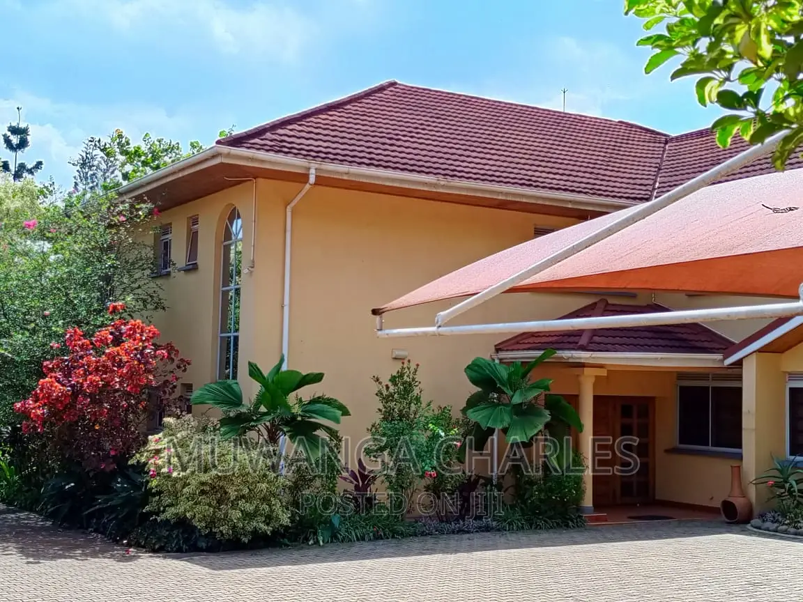 4bdrm Duplex in Fs Properties Ltd, Central Division for rent in Central Division