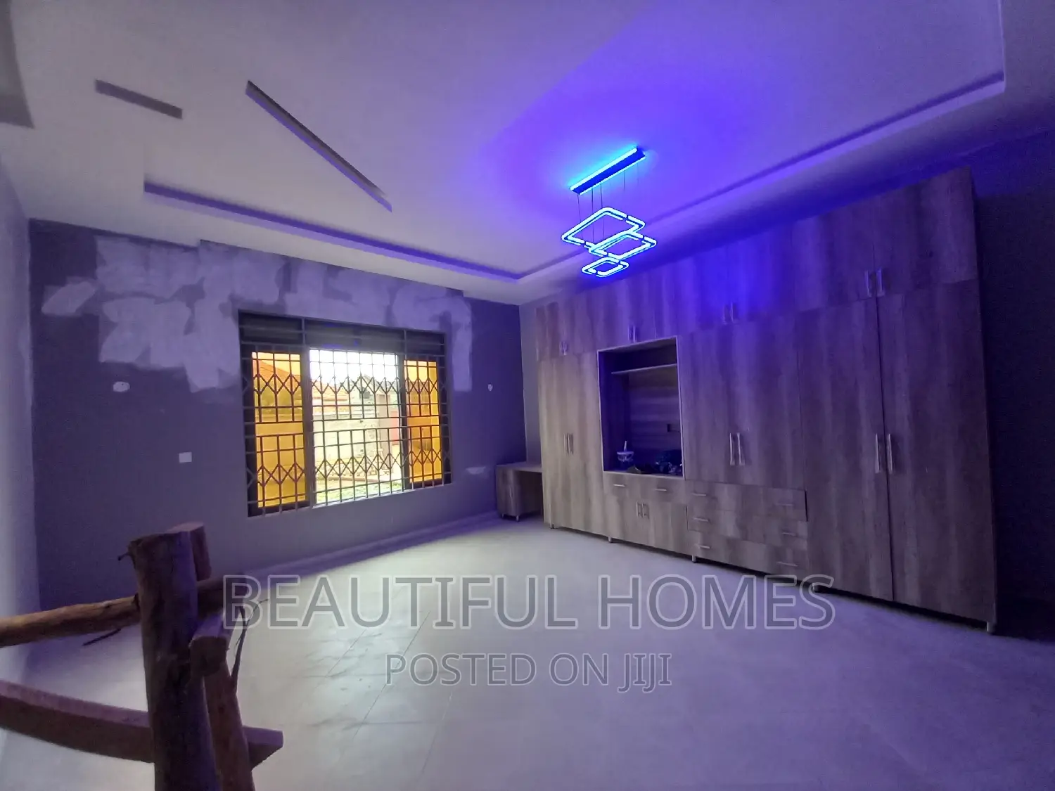 Furnished 5bdrm Bungalow in Bwebajja, Central Division for sale in Central Division