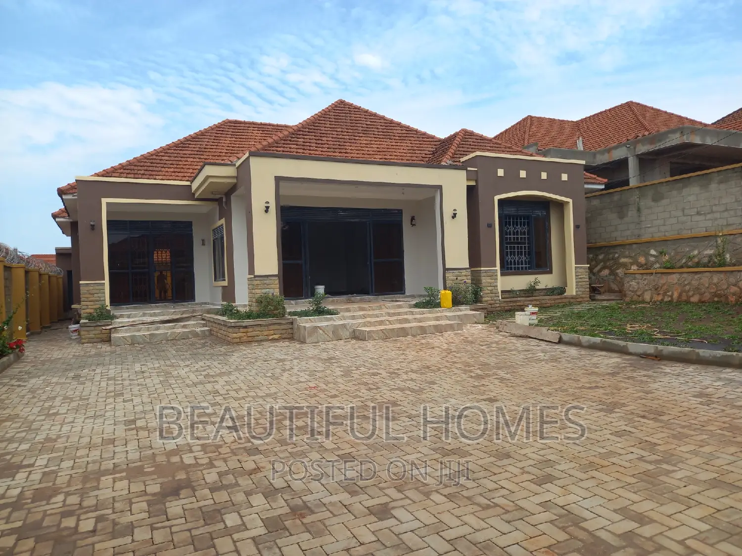 Furnished 5bdrm Bungalow in Bwebajja, Central Division for sale in Central Division