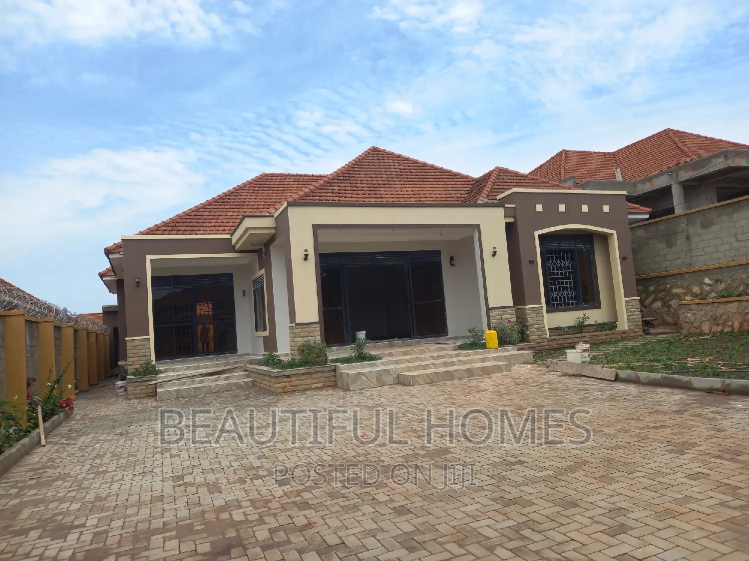 Furnished 5bdrm Bungalow in Bwebajja, Central Division for sale in Central Division
