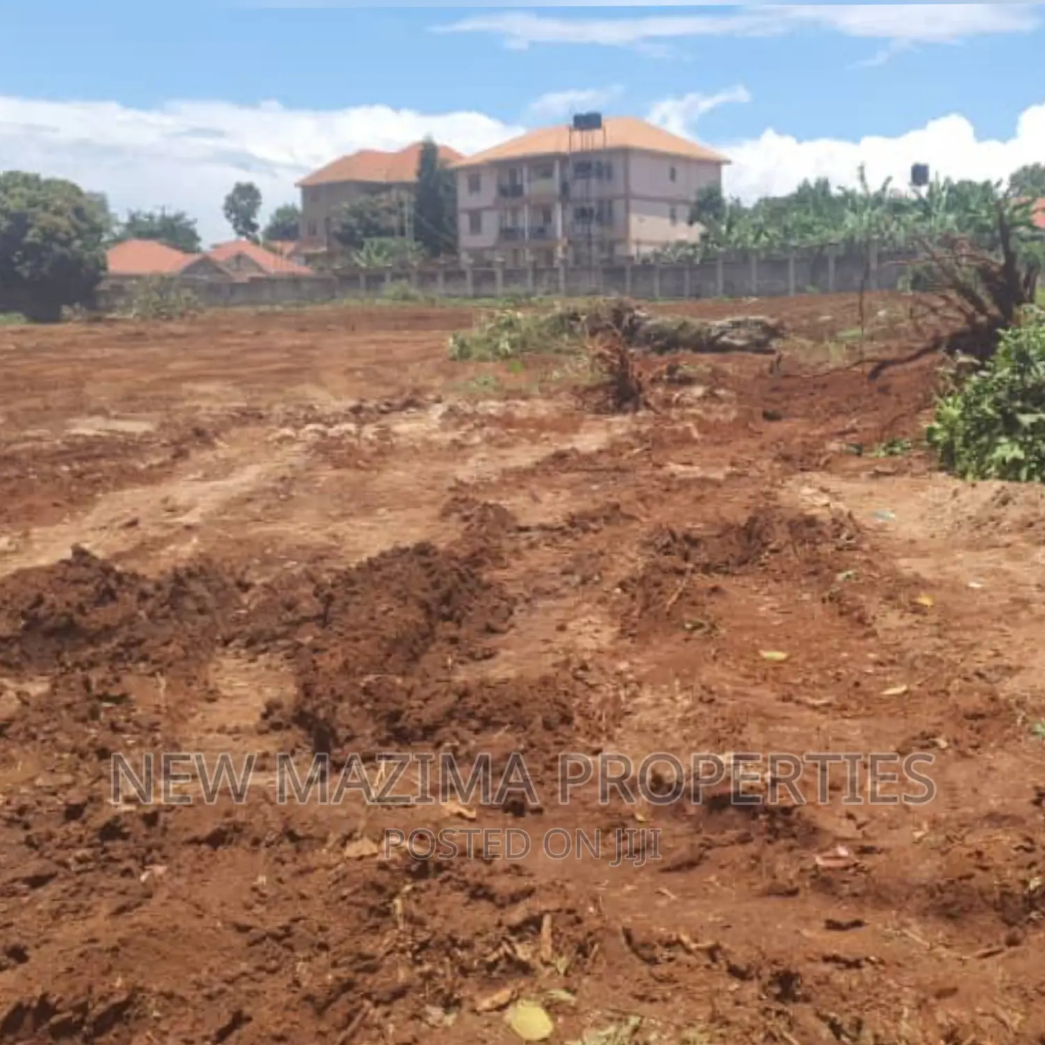 Newestate Inheart of Ntebe Town Near State House Ready Title in Division A