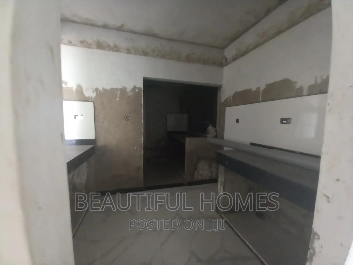 Furnished 2bdrm Condo in Munyonyo, Makindye for sale in Makindye