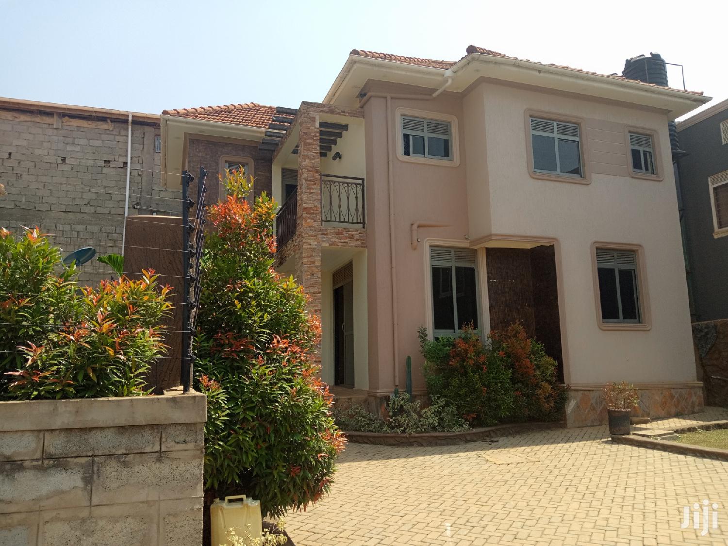 Kiira Diplomat Class Flat on Sale in Kampala