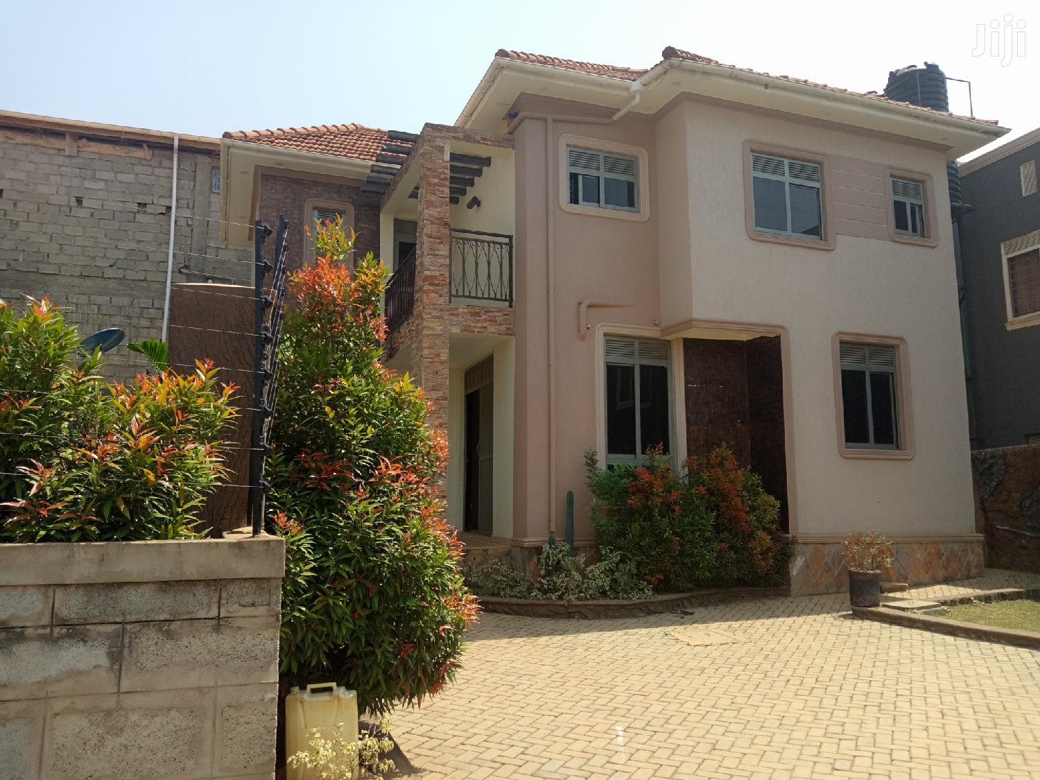 Kiira Diplomat Class Flat on Sale in Kampala