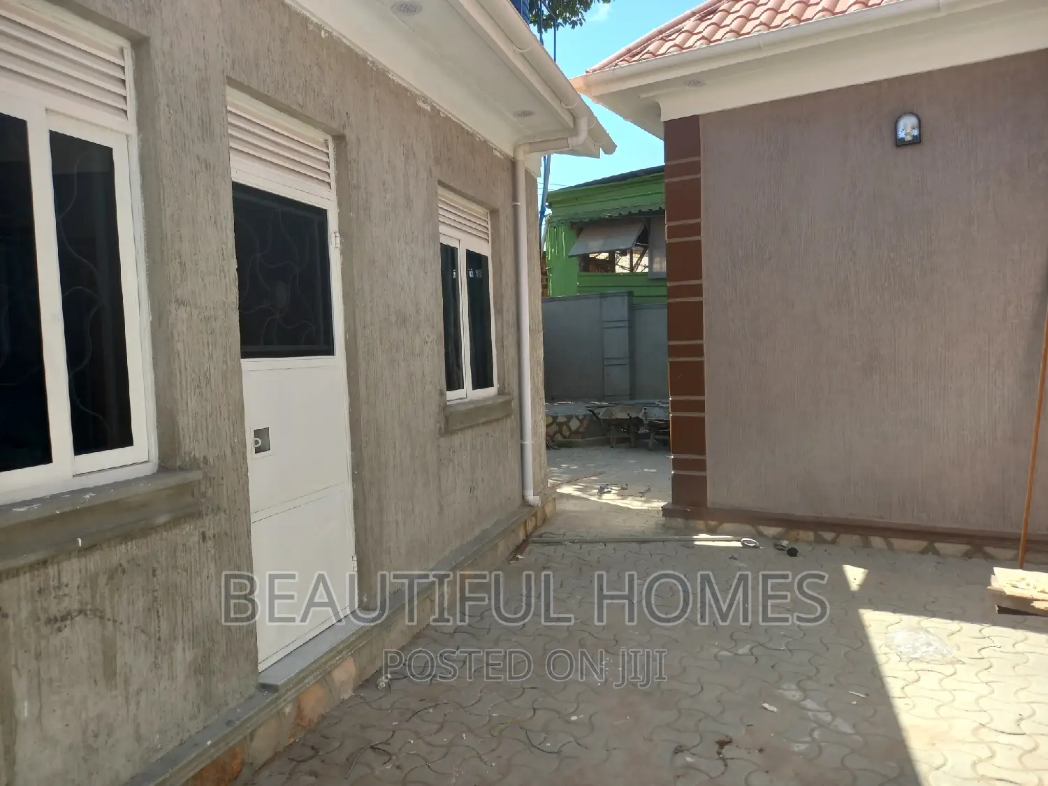 Furnished 4bdrm House in Kira for sale in Kira