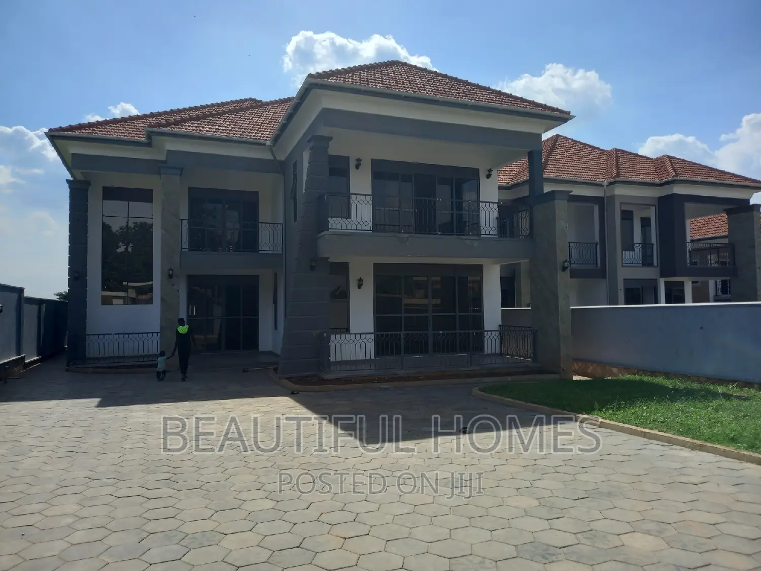 Furnished 7bdrm Mansion in Najjera, Nakawa for sale in Nakawa
