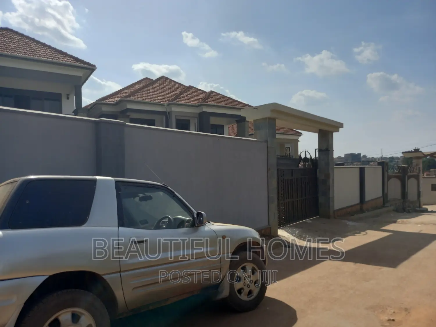 Furnished 7bdrm Duplex in Najjera All Tarmack, Central Division in Central Division