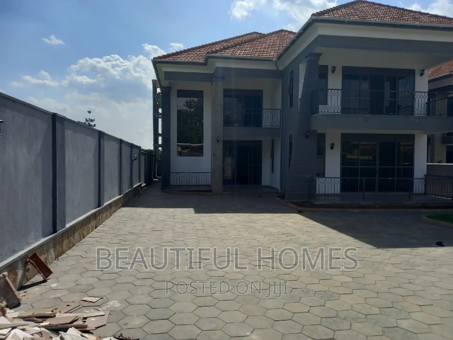 Furnished 7bdrm Duplex in Najjera, Kira for sale in Kira