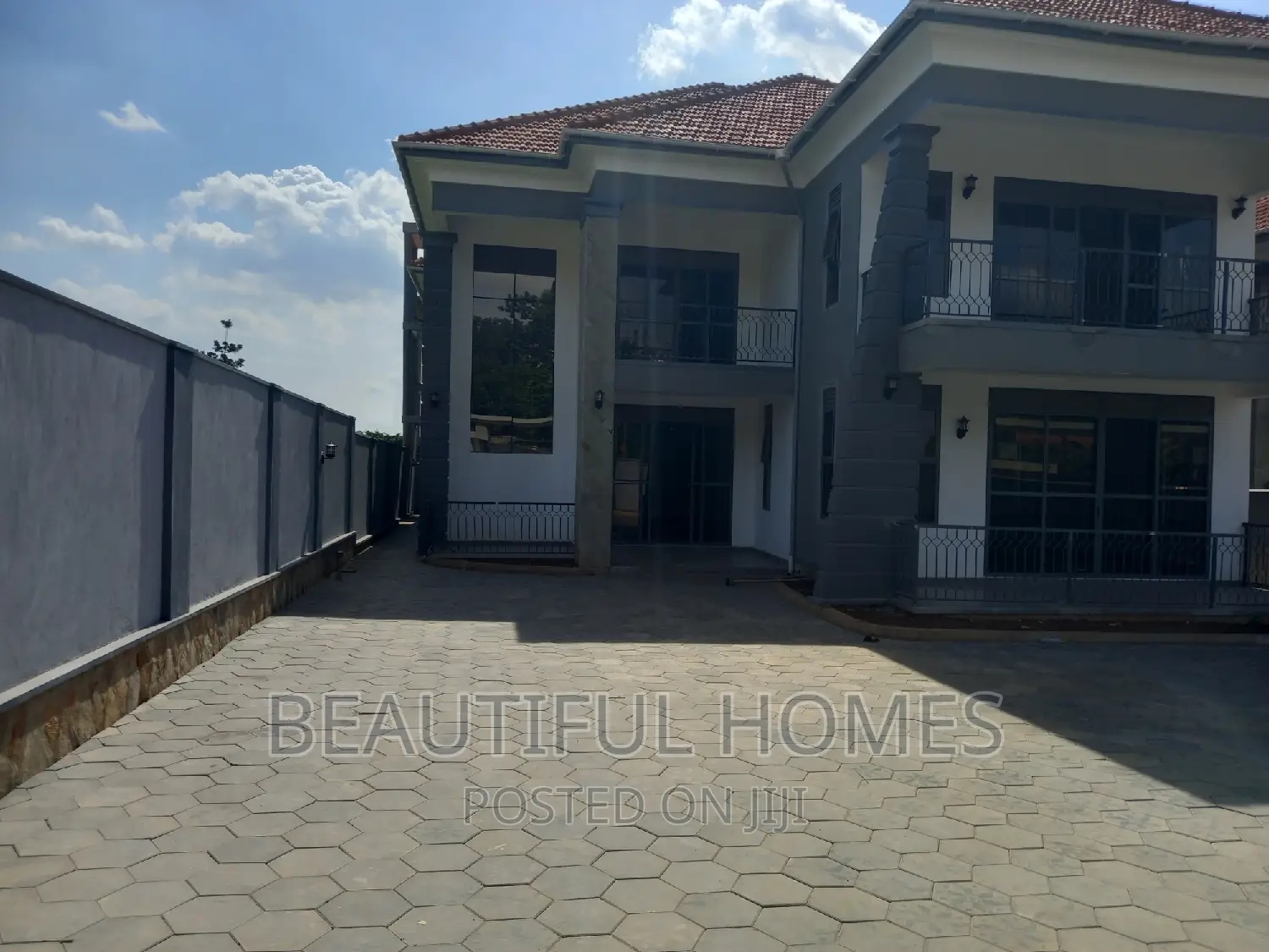 Furnished 7bdrm Duplex in Najjera, Kira for sale in Kira