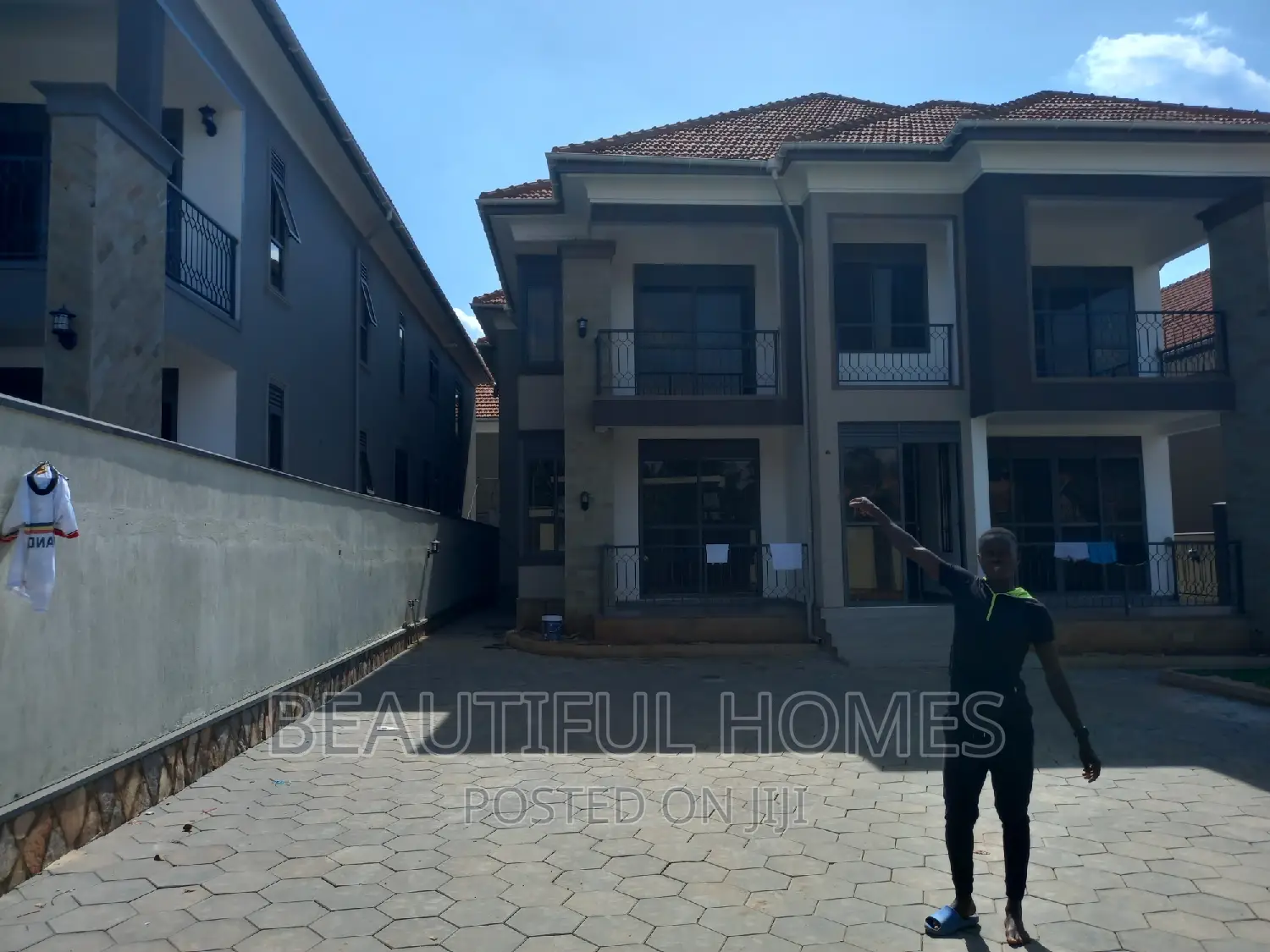 Furnished 7bdrm Mansion in Najjera Corporate, Central Division in Central Division